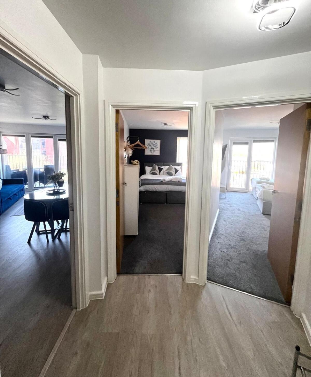 Serene 2-Bed Flat With Canal Views - Coop Live & Ethiad Manchester Esterno foto