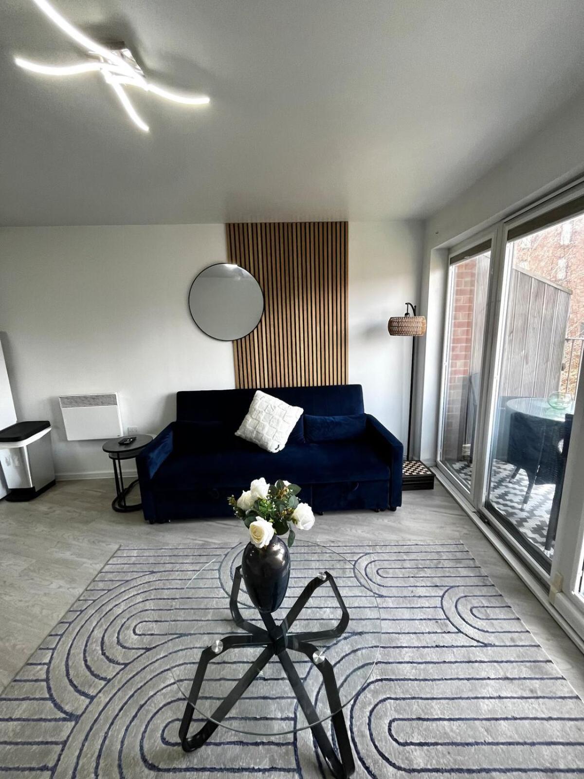 Serene 2-Bed Flat With Canal Views - Coop Live & Ethiad Manchester Esterno foto